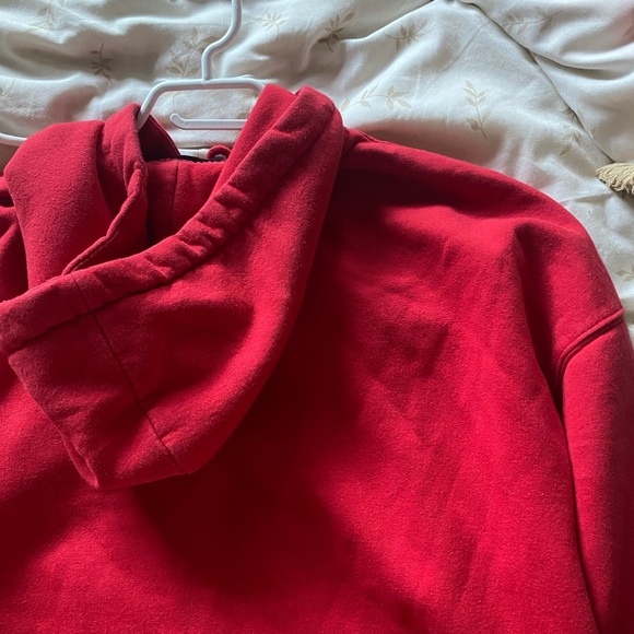 red sweatshirt - Picture 4 of 4